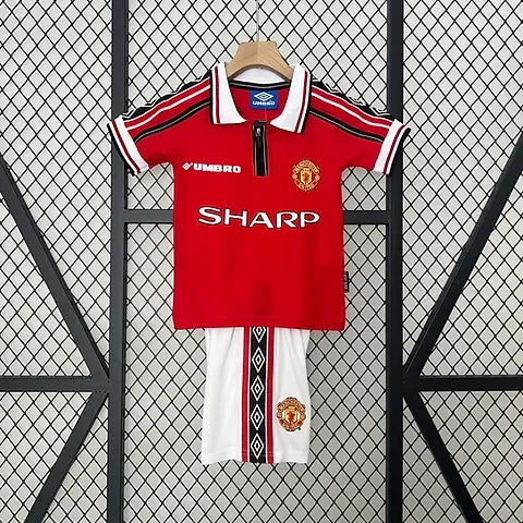 Manchester United 1999-00 Retro Kids Football Kit - Concept Kits