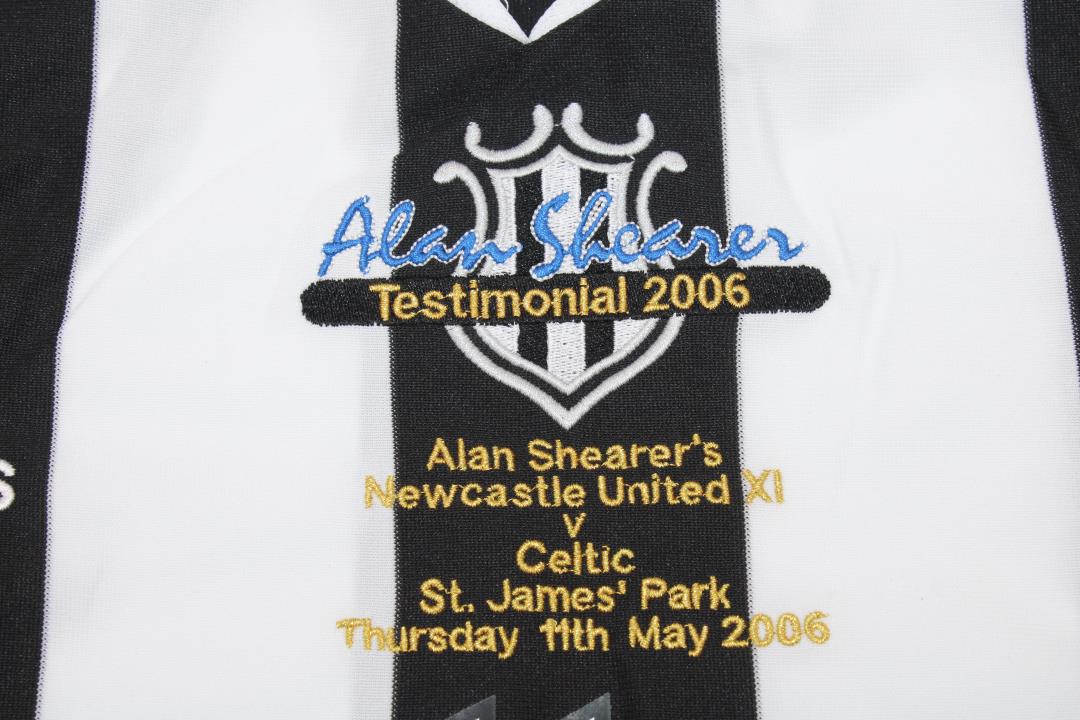 Newcastle 2006 Vintage Alan Shearer Testimonial Home Retro Jersey