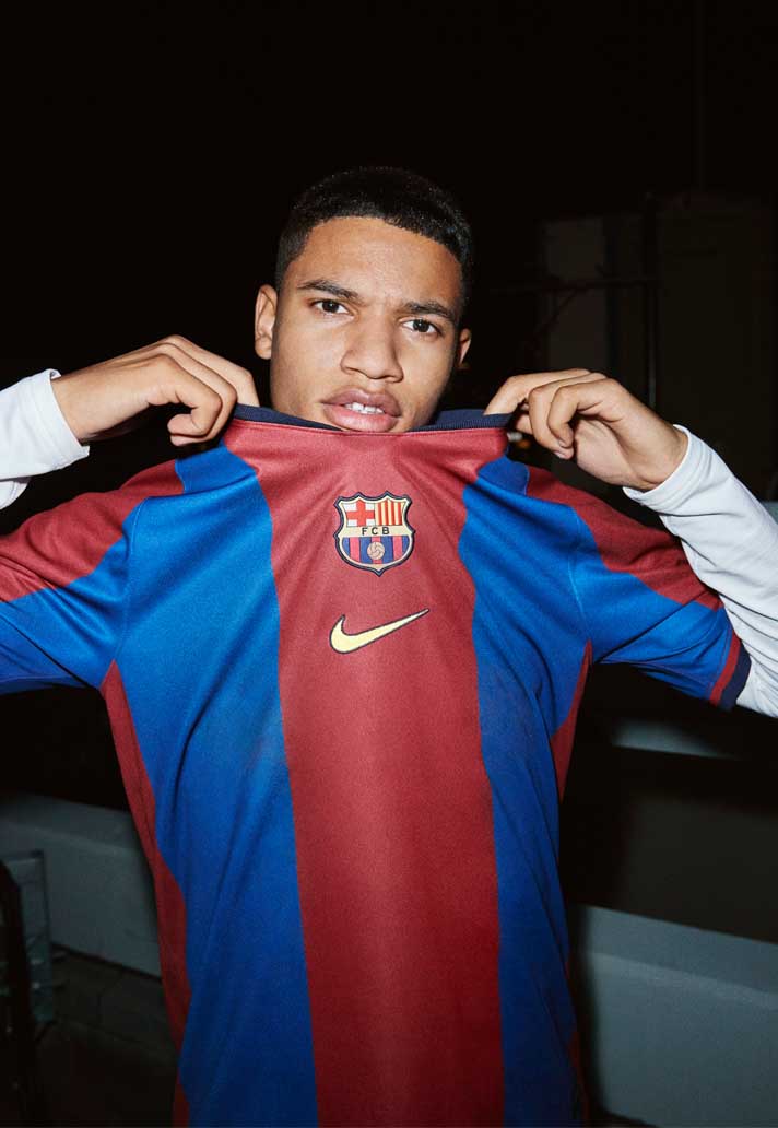 FC Barcelona 1998/99 Vintage Retro Home Jersey - Concept Kits