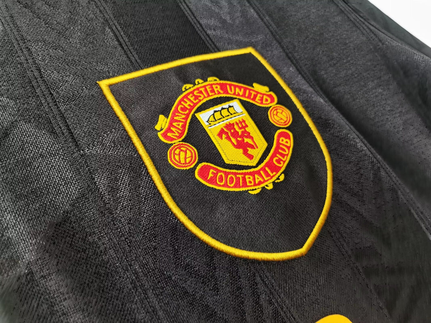 Manchester United 1993-1995 Black Retro Vintage Away Jersey (Long Sleeve)
