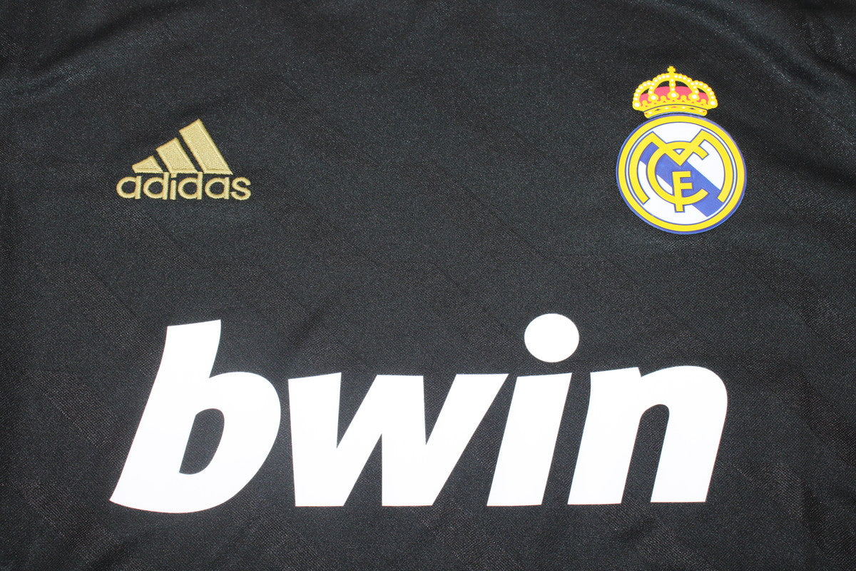 Real Madrid 2011/2012 Vintage Retro Away Jersey