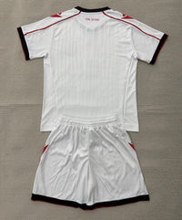 Aberdeen 26/27 White/Black/Red Trim Away Kids Jersey Set
