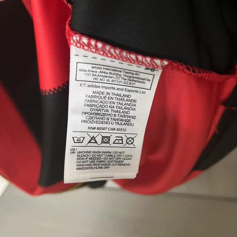 AC Milan 2010/11 Vintage Retro Red/Black Home Jersey