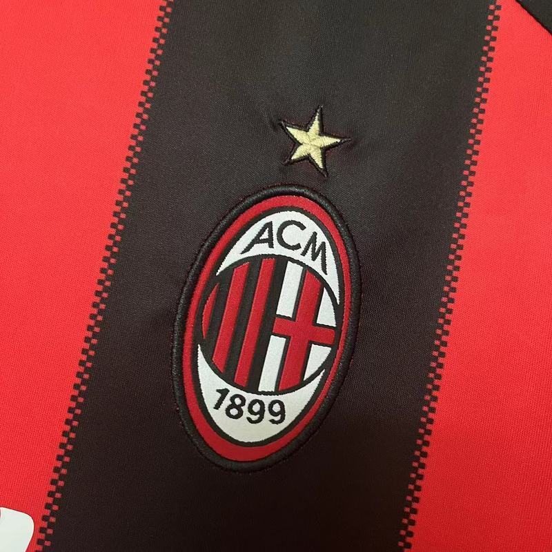AC Milan 2010/11 Vintage Retro Red/Black Home Jersey