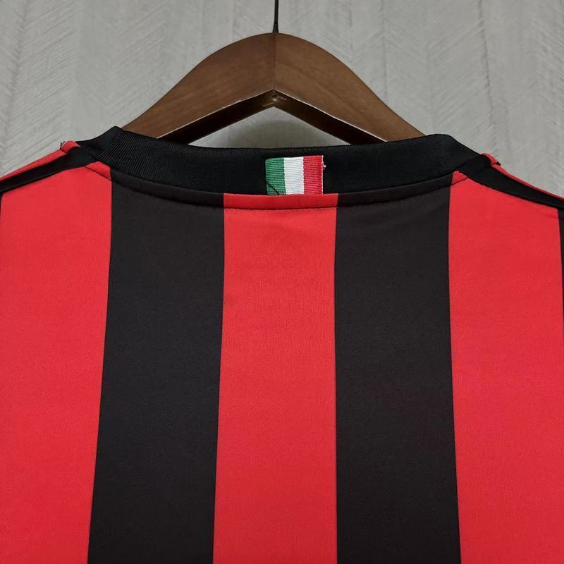 AC Milan 2017/18 Vintage Retro Red/Black Home Jersey