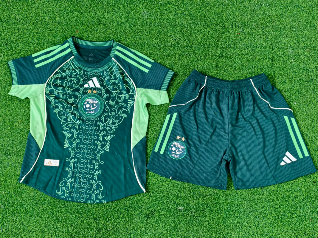 Algeria 25/26 Green Players Version Kids Jersey Set