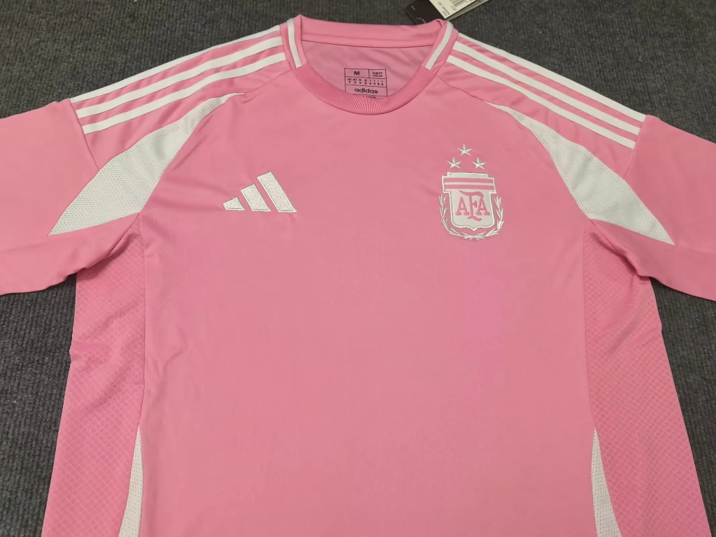 Argentina 25/26 Pink Home Jersey