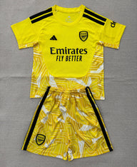 Arsenal 26/27 Bright Yellow/Black Goalkeeper Kids Jersey Set