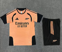 Arsenal 26/27 Dusky Orange/Black Training Kids Jersey Set