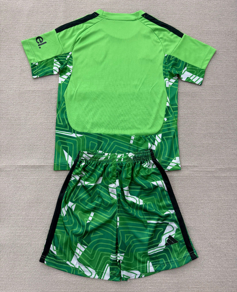 Arsenal 26/27 Green/Black Goalkeeper Kids Jersey Set
