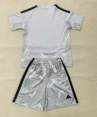 Arsenal 26/27 Grey/Black Goalkeeper Kids Jersey Set