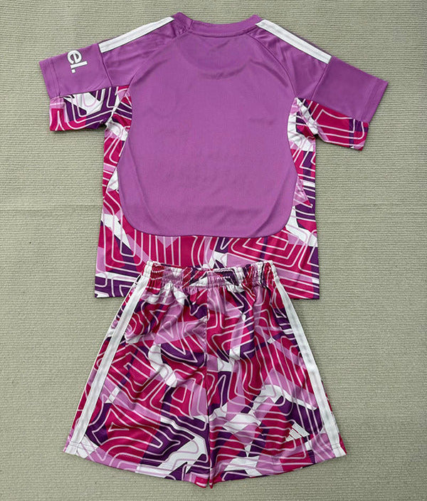 Arsenal 26/27 Pink/White Stripes Goalkeeper Kids Jersey Set