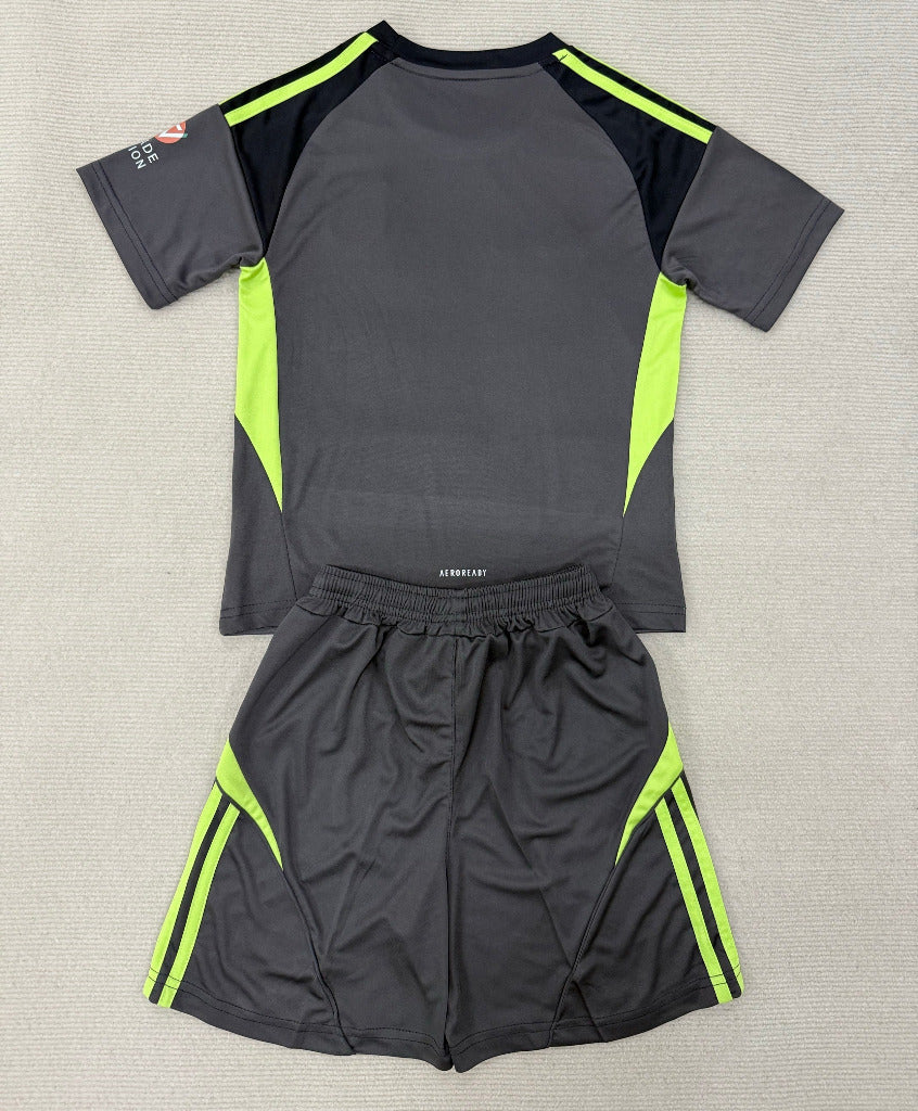 Aston Villa 25/26 Black Goalkeeper Kids Jersey Set