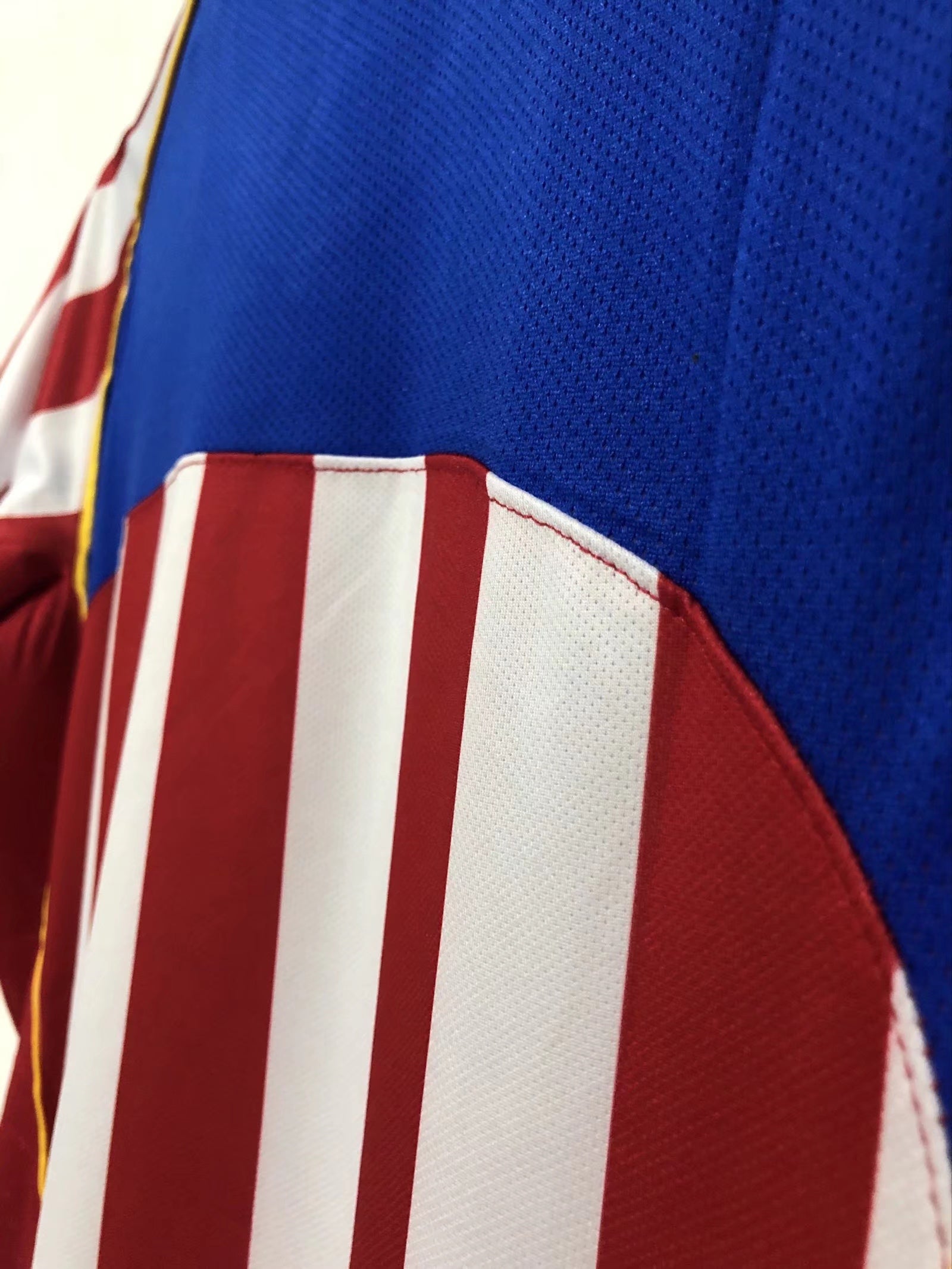 Atletico Madrid 2004/05 Vintage Retro Home Jersey - Concept Kits