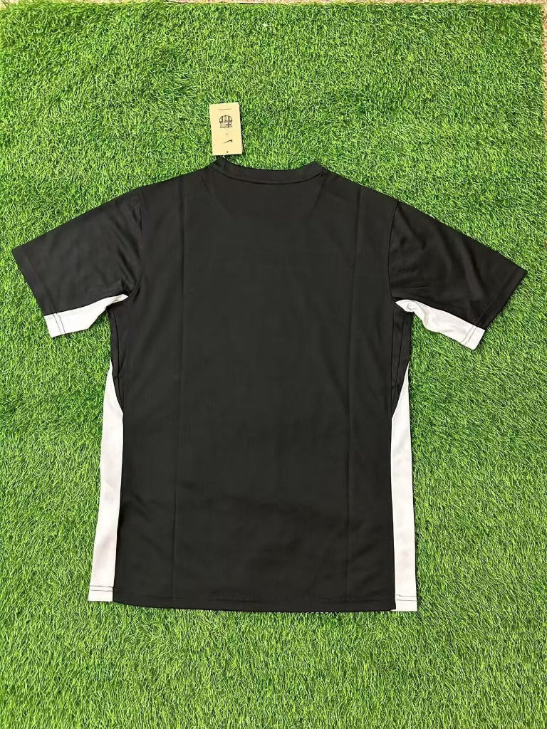 Barcelona 25/26 Black/White Goalkeeper Jersey