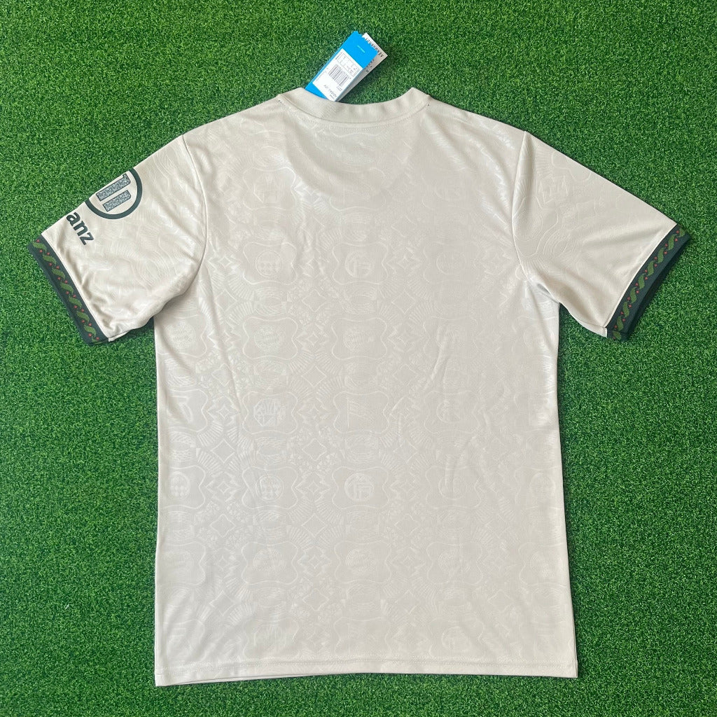 Bayern Munich 25/26 Beige/Green Wiesn Jersey