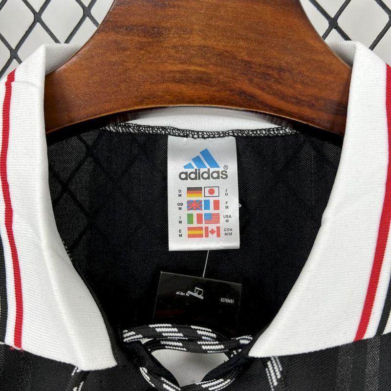 Benfica 1997/98 Vintage Retro Black/White/Red Away Jersey