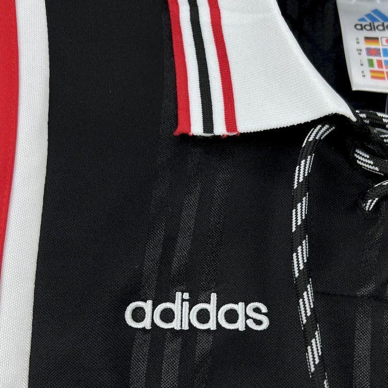 Benfica 1997/98 Vintage Retro Black/White/Red Away Jersey