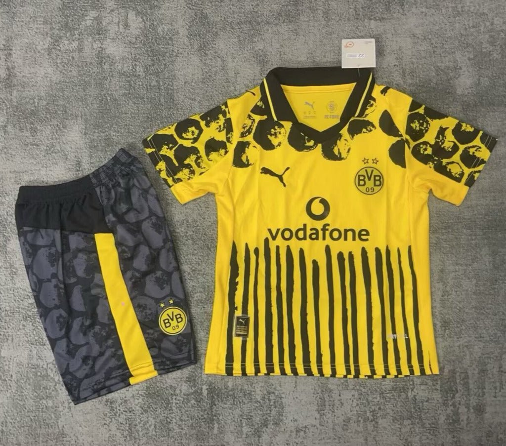 Borussia Dortmund 25/26 Special Edition Kids Jersey Set