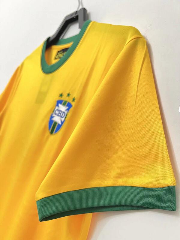 Brazil 1970 Vintage Retro Home Soccer Jersey
