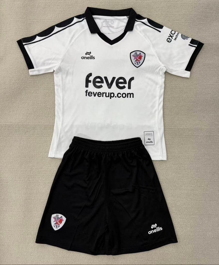 Bristol City 25/26 White/Black Away Kids Jersey Set