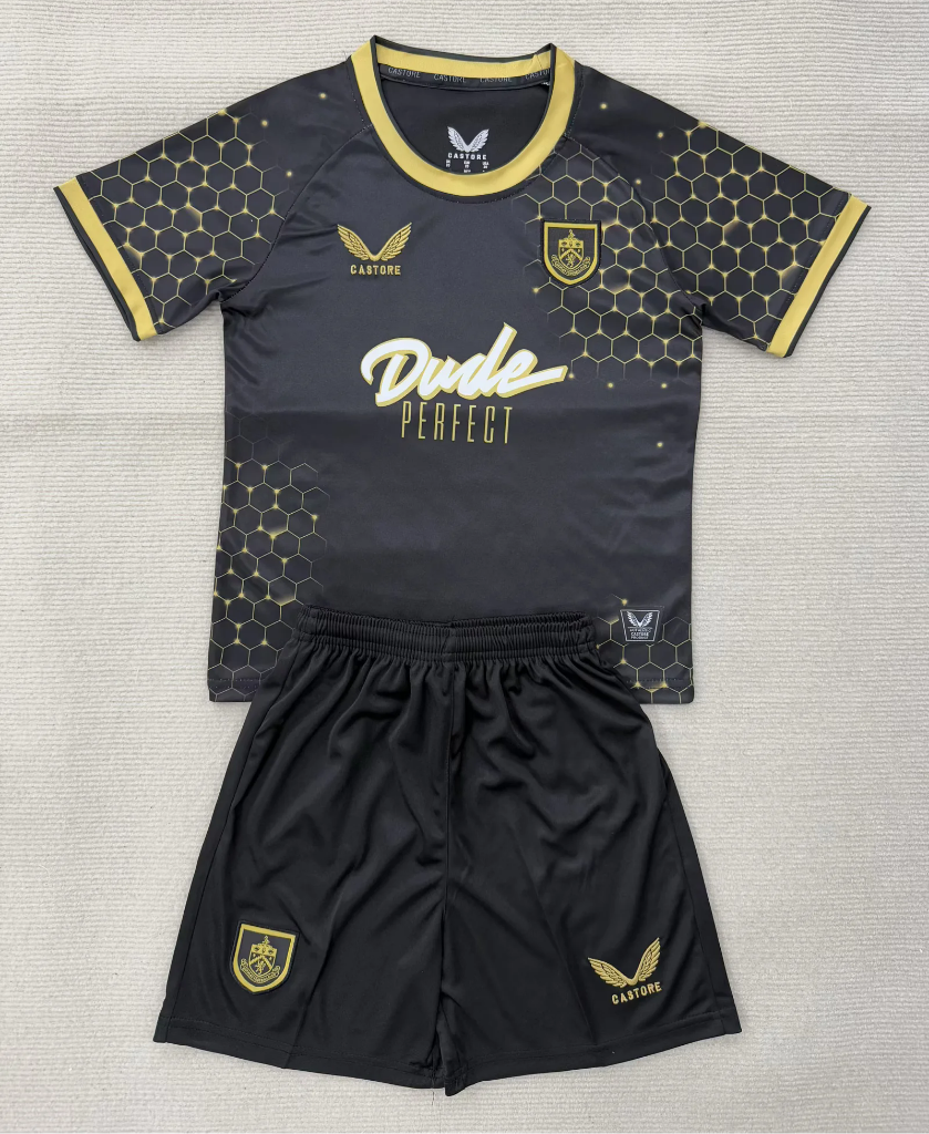 Burnley 25/26 Black/Yellow Third Kids Jersey Set