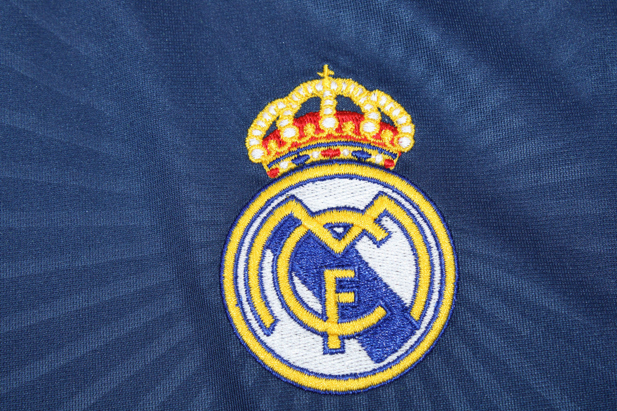 Real Madrid 2010/2011 Vintage Retro Away Jersey