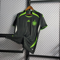 Celtic 2006/07 Vintage Retro Black/Green Training Jersey