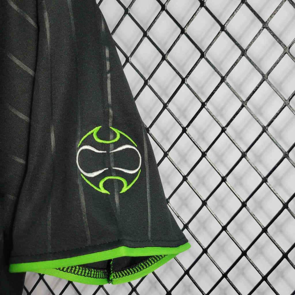 Celtic 2006/07 Vintage Retro Black/Green Training Jersey