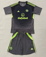 Celtic 25/26 Black Goalkeeper Kids Jersey Set