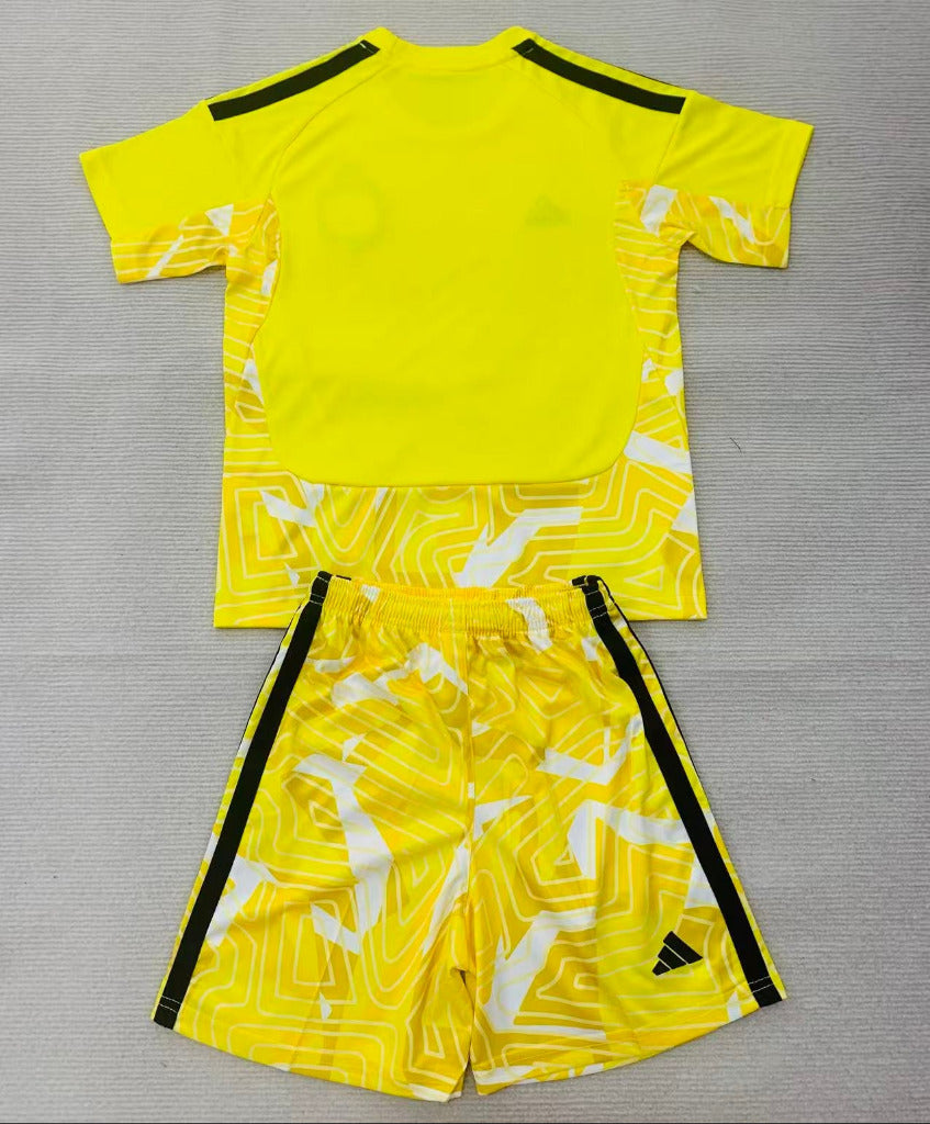 Celtic 26/27 Yellow/Black Home Goalkeeper Kids Jersey Set