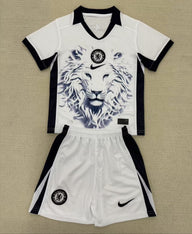 Chelsea 25/26 White Lion Kids Jersey Set