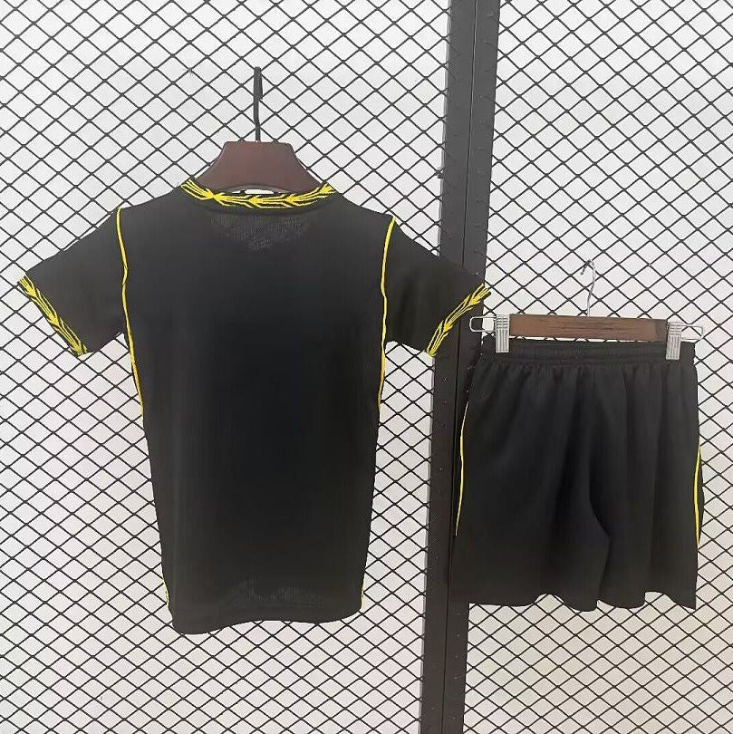 Chelsea 26/27 Black/Yellow Trim Away Kids Jersey Set