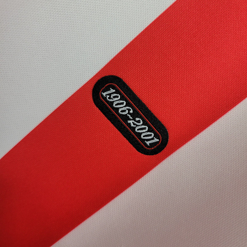 Chivewood 2001/02 Retro Red/White Home Jersey