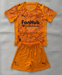 Derby County 25/26 Orange Goalkeeper Kids Jersey Set
