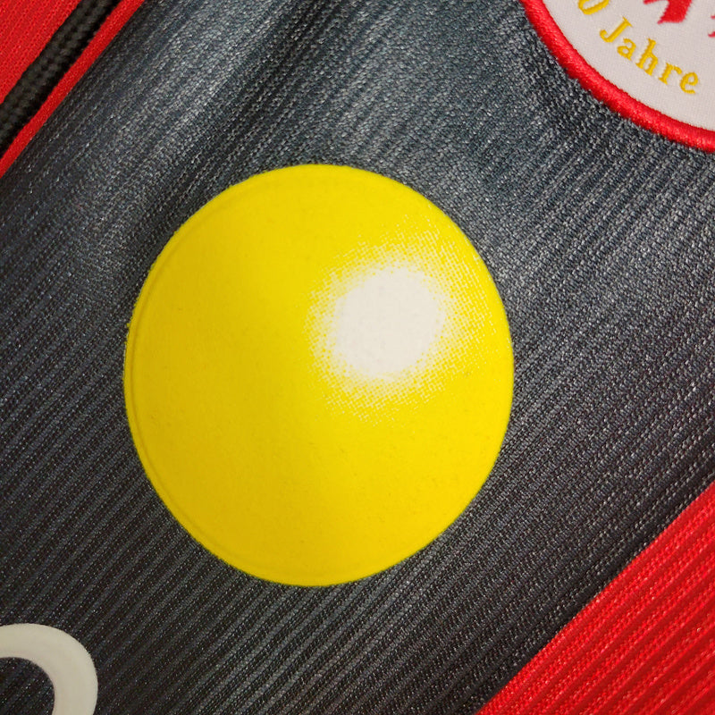 Eintracht Frankfurt 1998/00 Vintage Retro Home Jersey