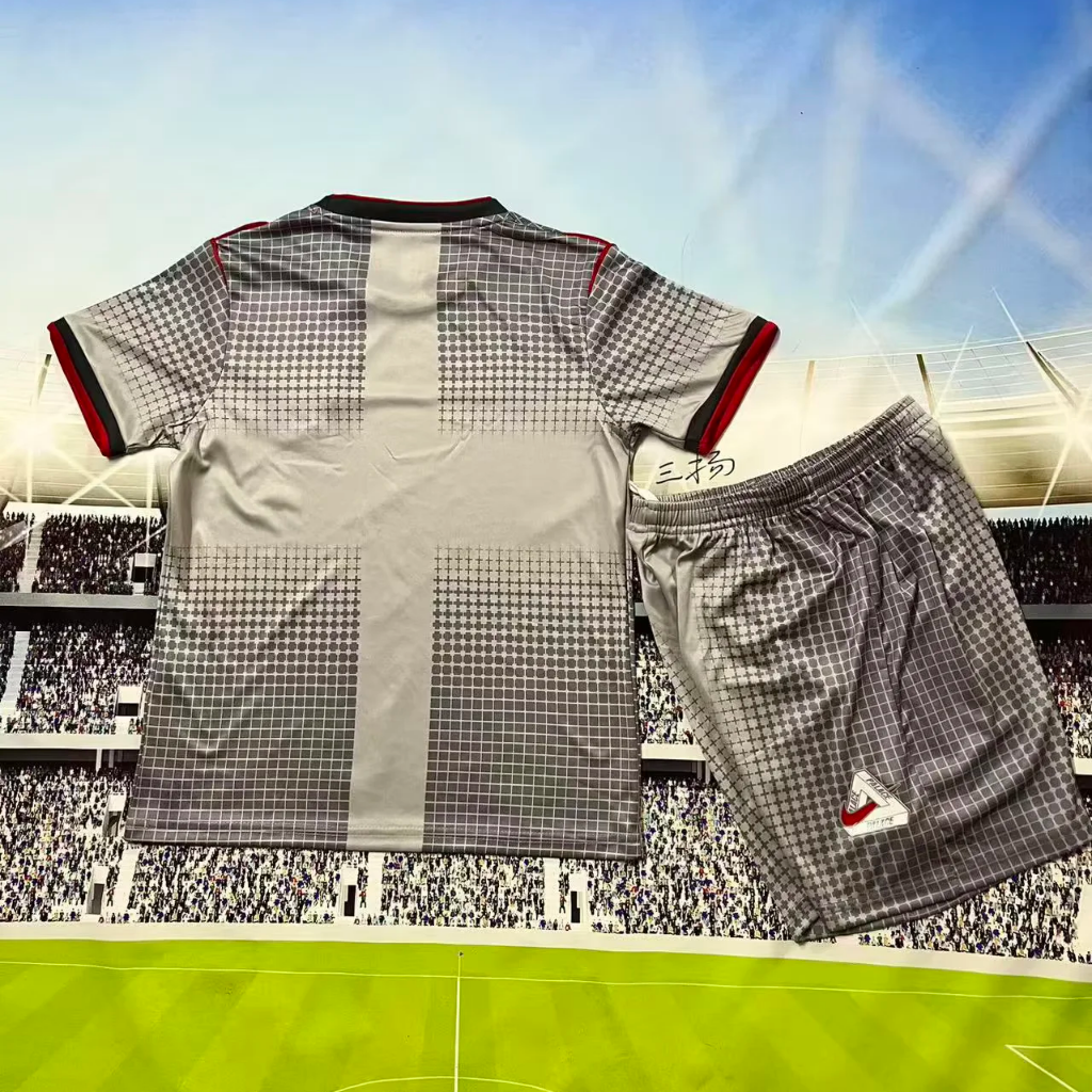 England 26/27 Gray Stained Training Kids Jersey Set