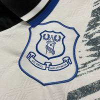 Everton 1994/95 Vintage Retro Black/White Home Jersey