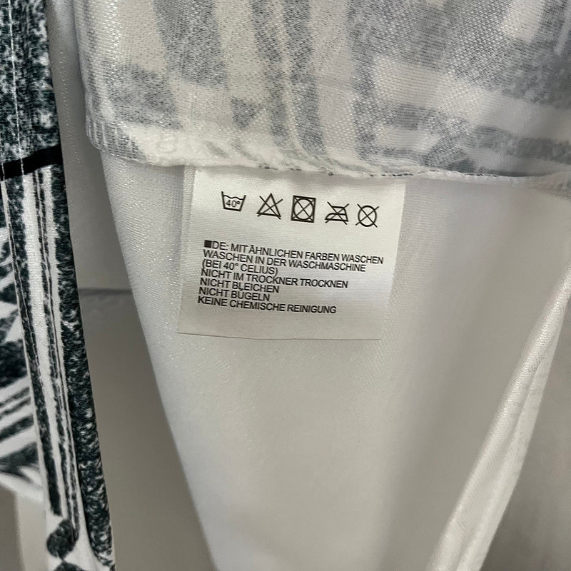 Everton 1994/95 Vintage Retro Black/White Home Jersey