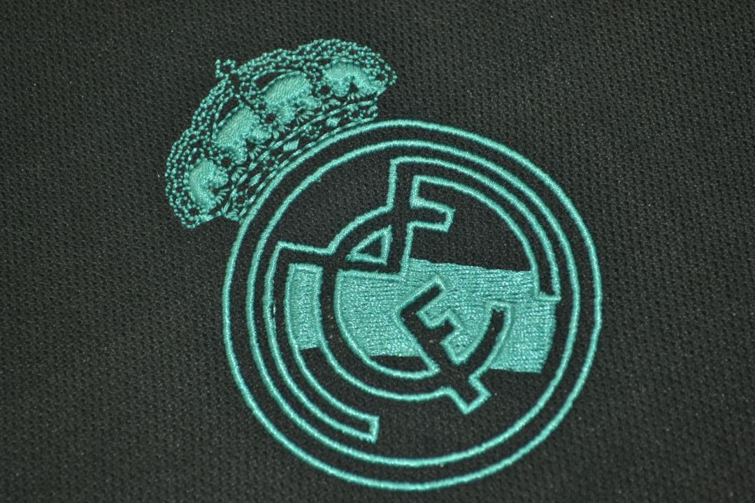 Real Madrid 2017/2018 Vintage Retro Away Jersey