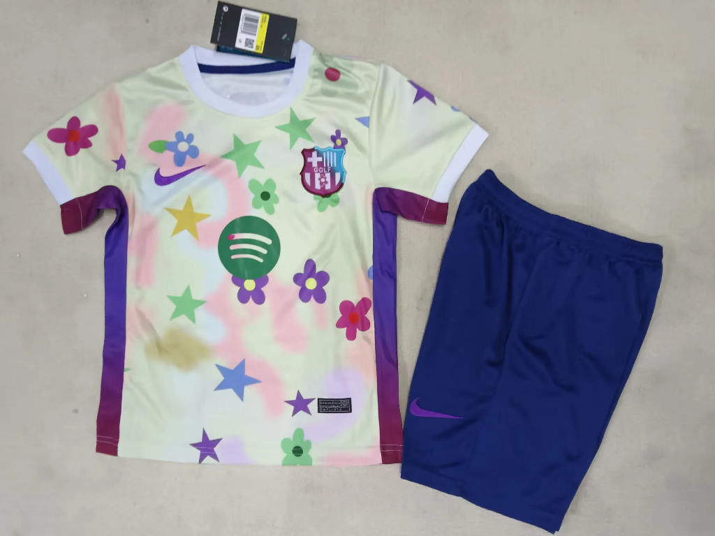 FC Barcelona 25/26 Flowers and Stars Kids Jersey Set