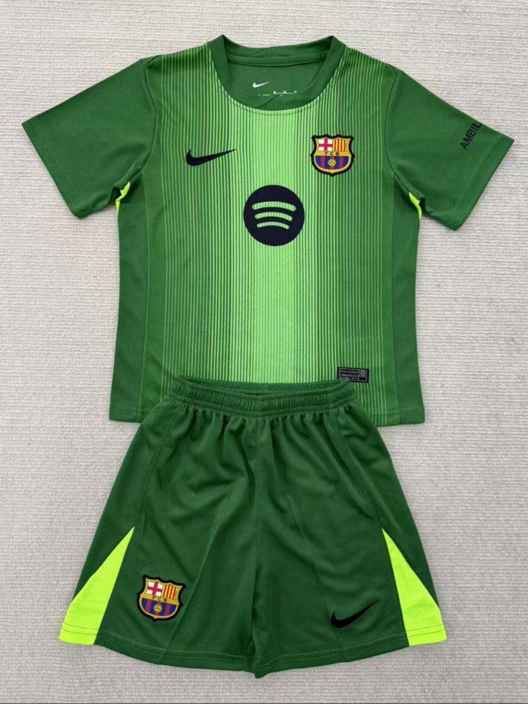 FC Barcelona 25/26 Goalkeeper Kids Green Jersey Set