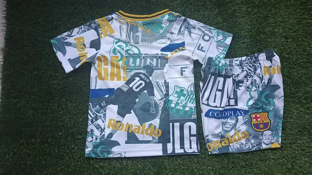 FC Barcelona 25/26 Ronaldinho Special Kids Jersey Set