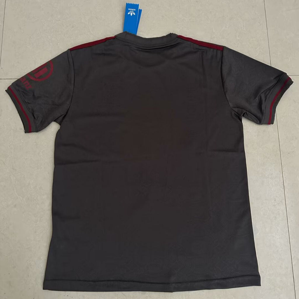 FC Bayern Munich 24/25 125th Anniversary Jersey - Concept Kits