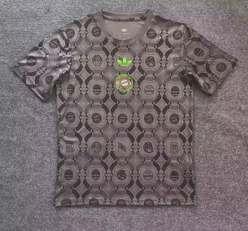 FC Bayern Munich 25/26 Black Pre-Match Jersey