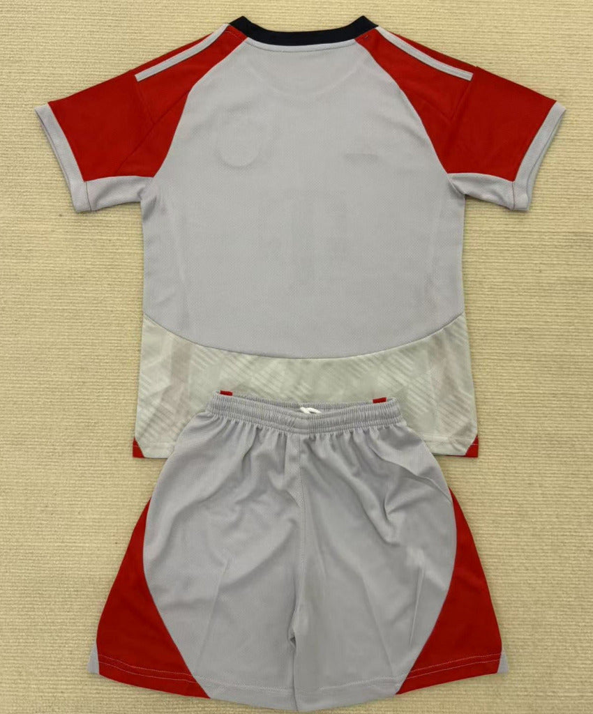 FC Bayern Munich 25/26 Goalkeeper White Kids Kit - Concept Kits