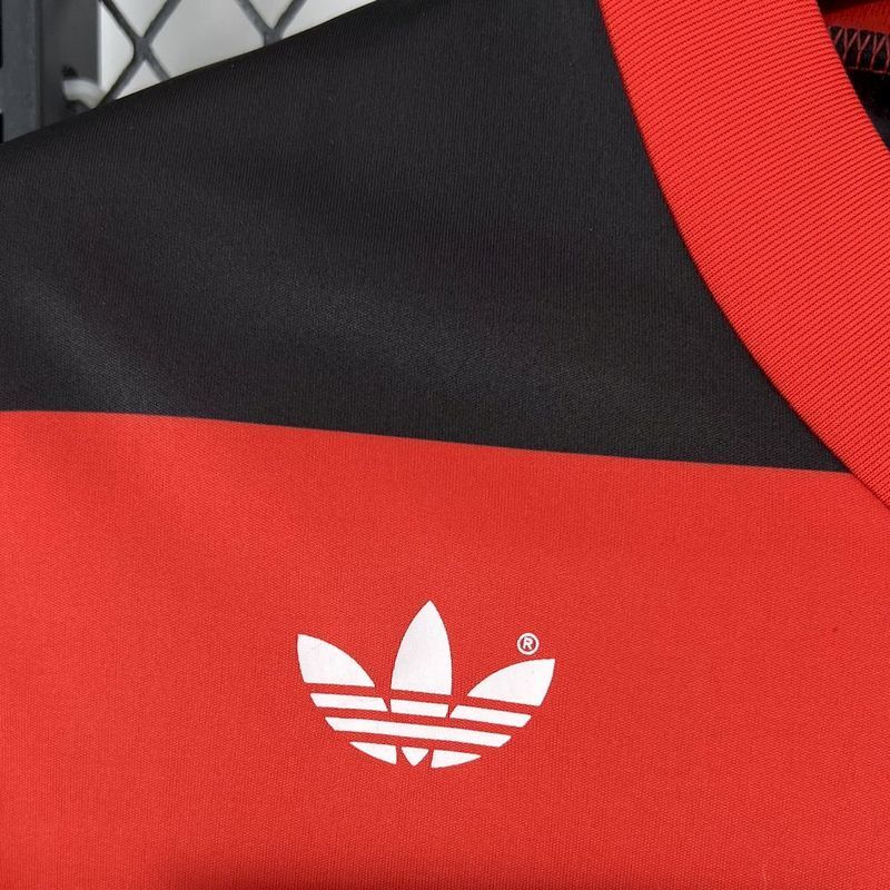Flamengo 1981 Vintage Retro Red/Black Home Jersey