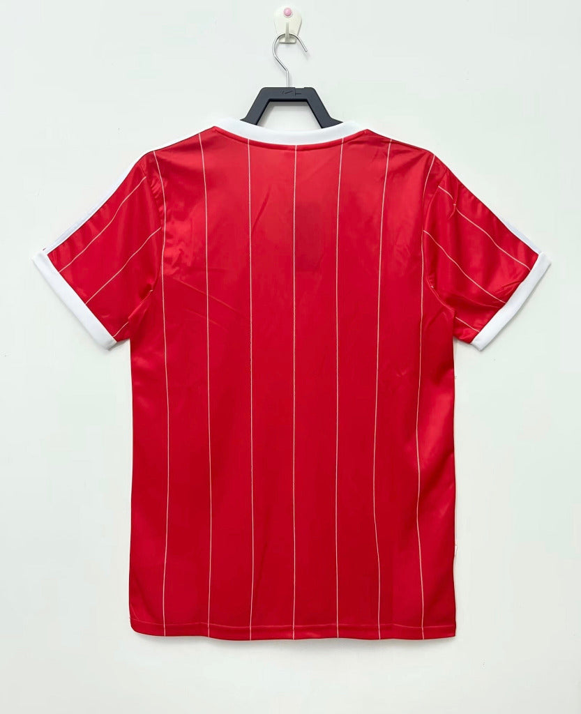 Hamburg 1983/84 Retro Red Away Jersey