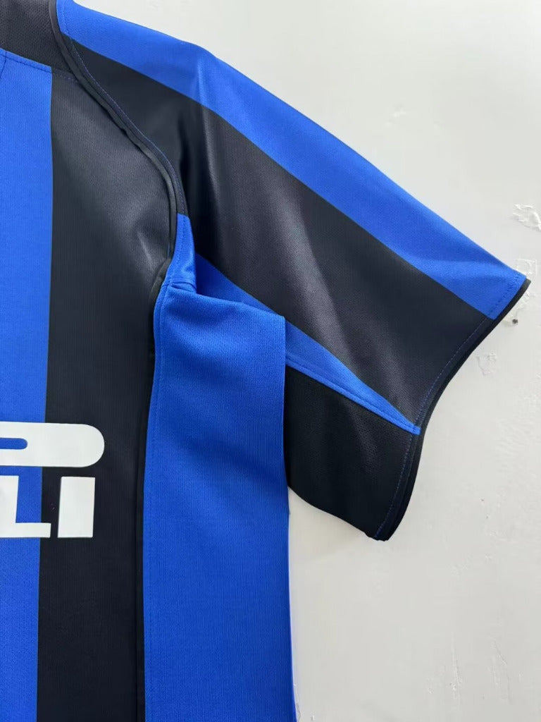 Inter Milan 2004/05 Vintage Retro Home Stadium Jersey