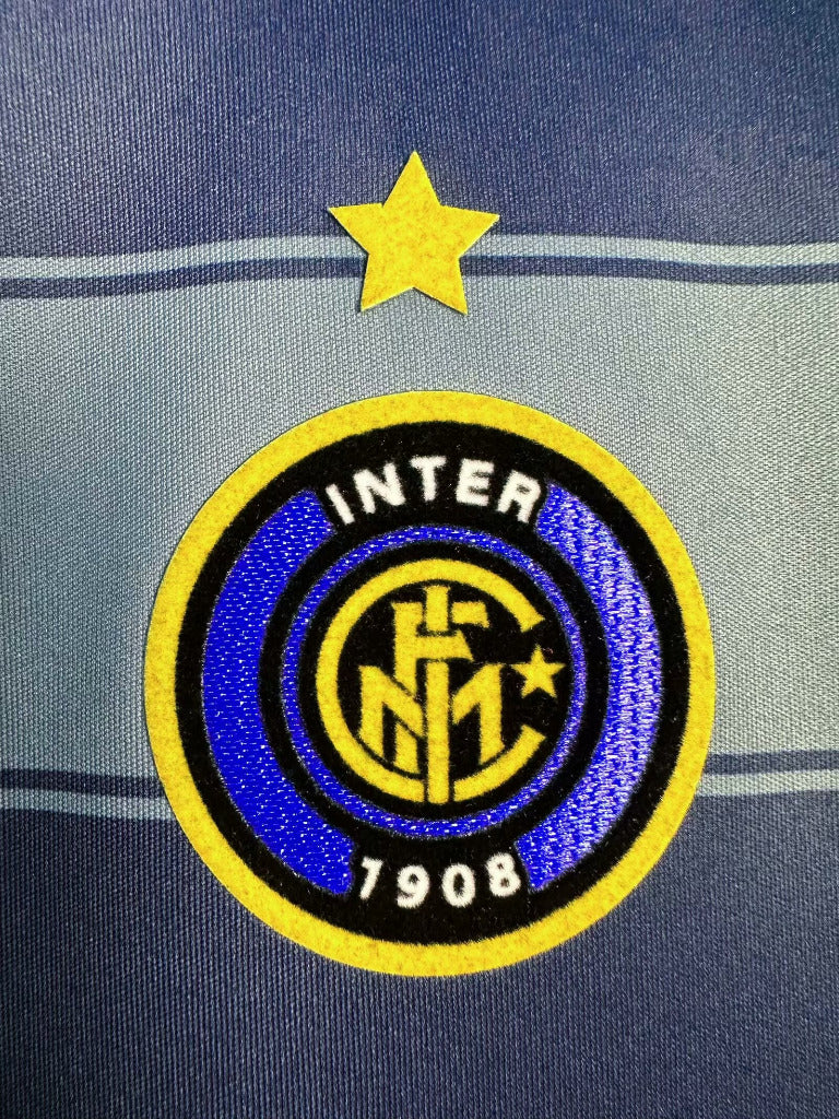 Inter Milan 2004/05 Vintage Retro Second Away Jersey
